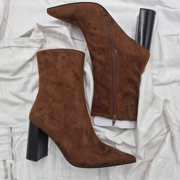 NEW Jeffrey Campbell Siren Bootie in a brown suede finish size 11 - Picture 2 of 8